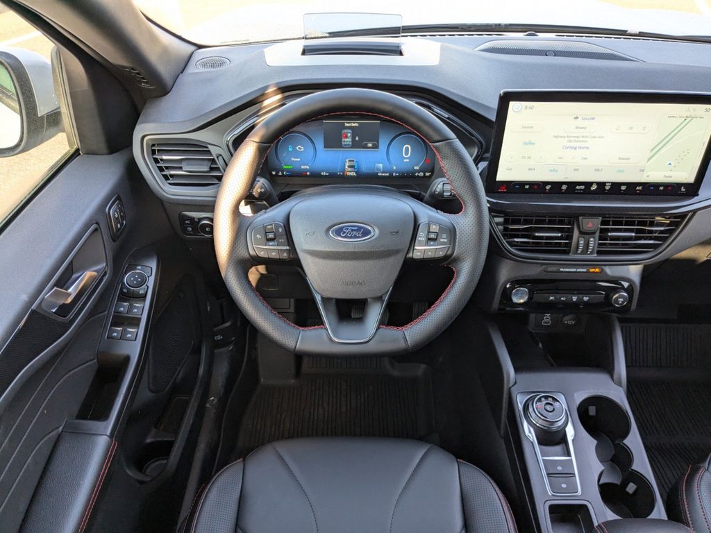 2025 Ford Escape ST-Line Elite