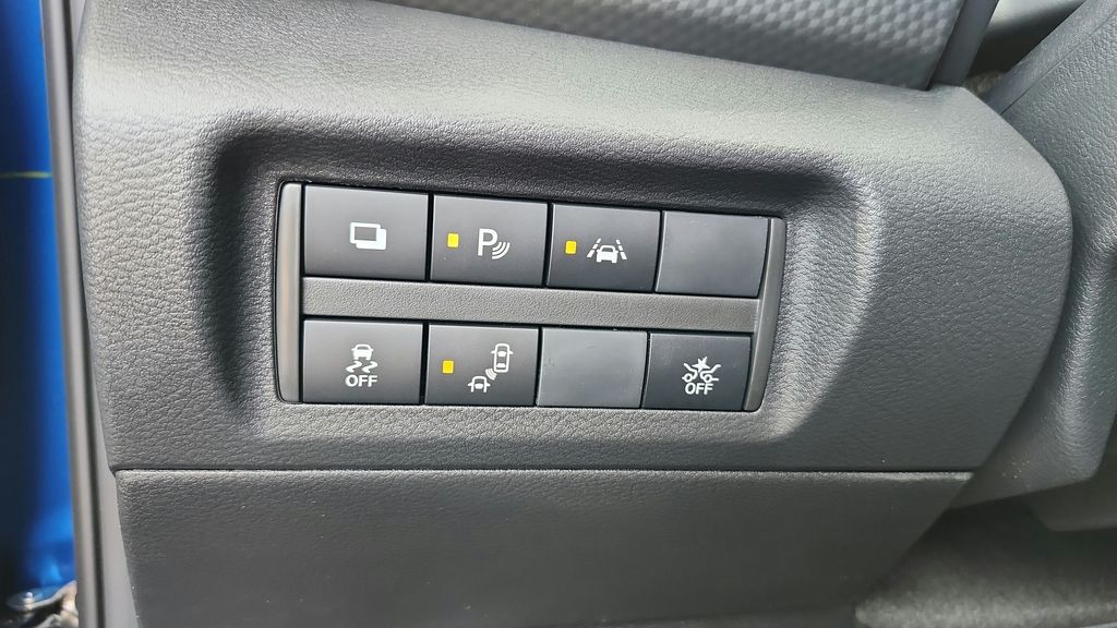 2025 Nissan Kicks Play
