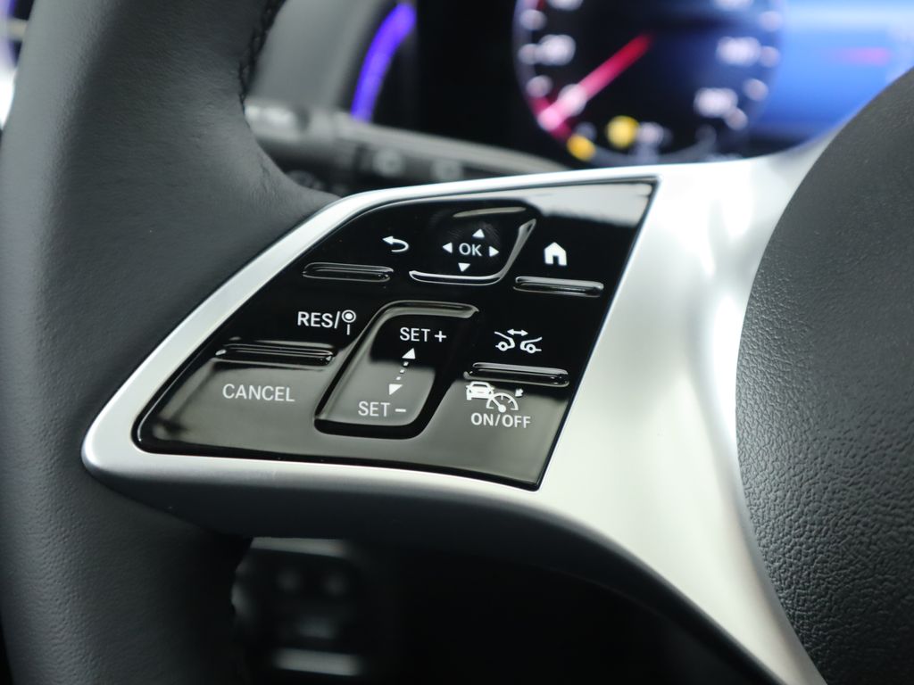 Thumbnail: 2026 Mercedes-Benz GLB - 11