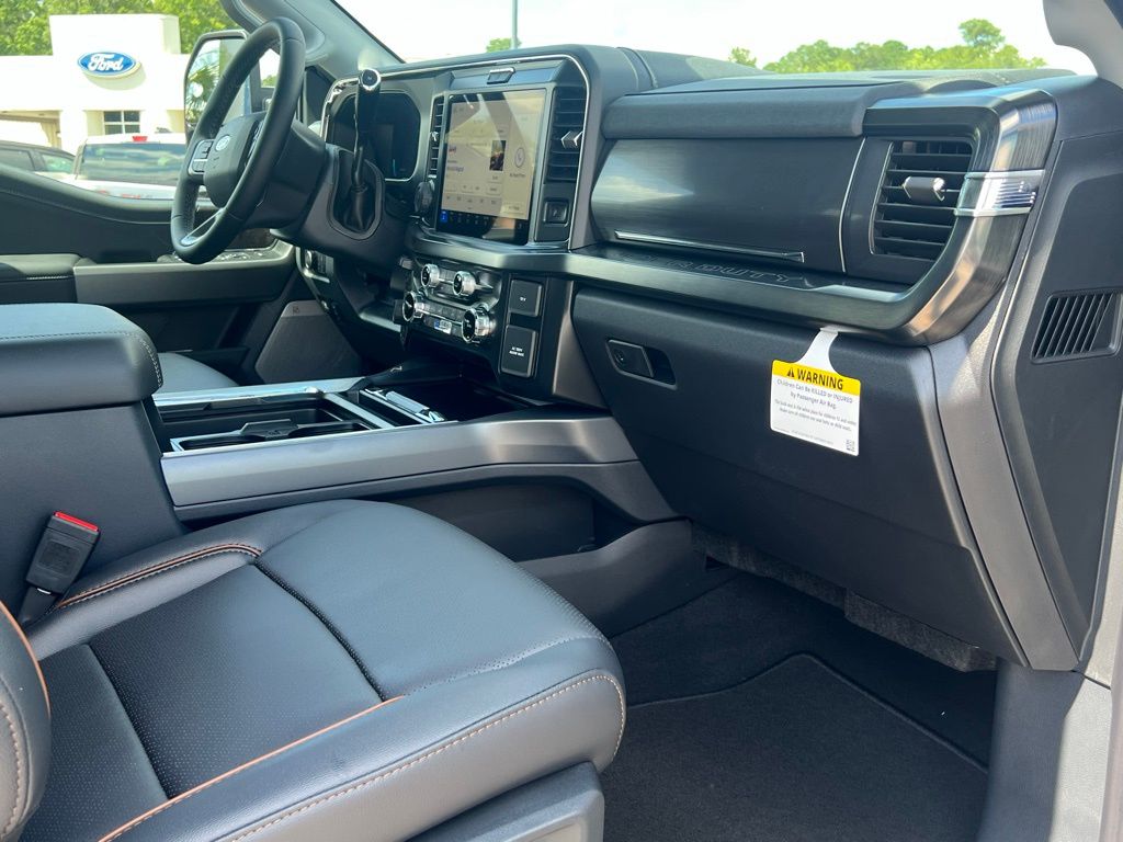 2025 Ford F-250SD Lariat Black at Walterboro Ford