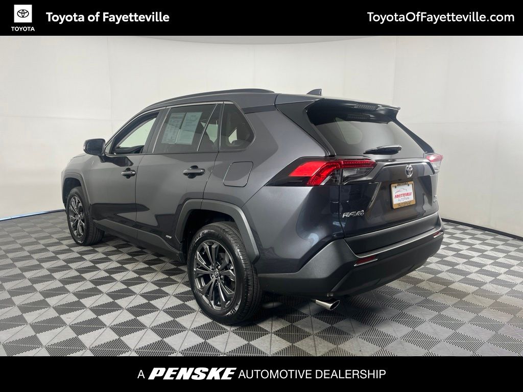 Thumbnail: 2025 Toyota RAV4 - 15