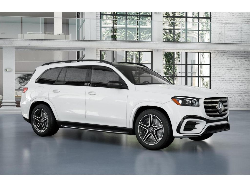 2025 Mercedes-Benz GLS 450 4MATIC 12