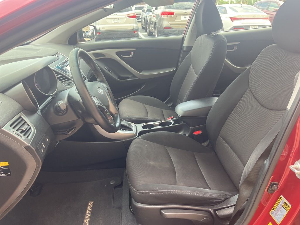 Thumbnail: 2016 Hyundai Elantra - 30