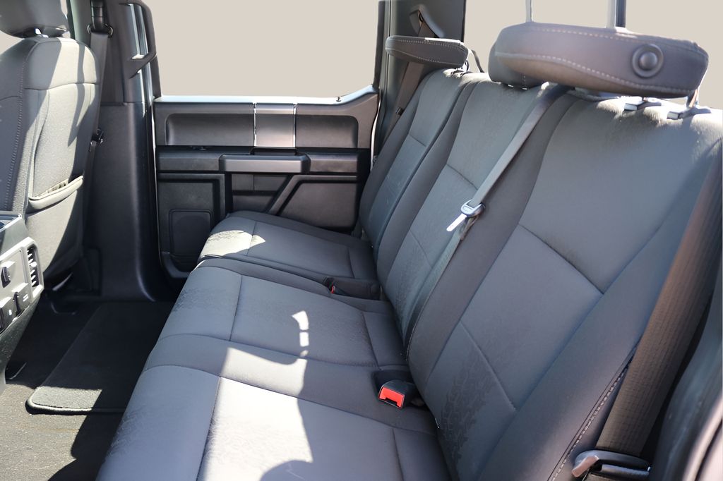 Used 2019 Silver Ford XLT image 15