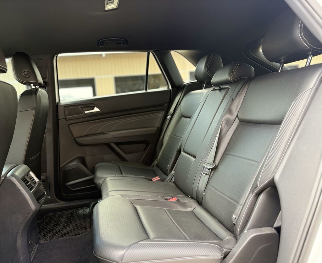 2023 Volkswagen Atlas Cross Sport 2.0T SE w/Technology White at Bayway Cadillac of The Woodlands