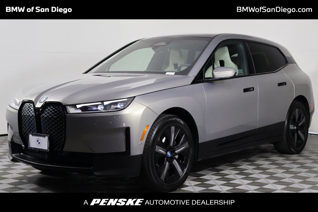 Thumbnail: 2025 BMW iX - 1