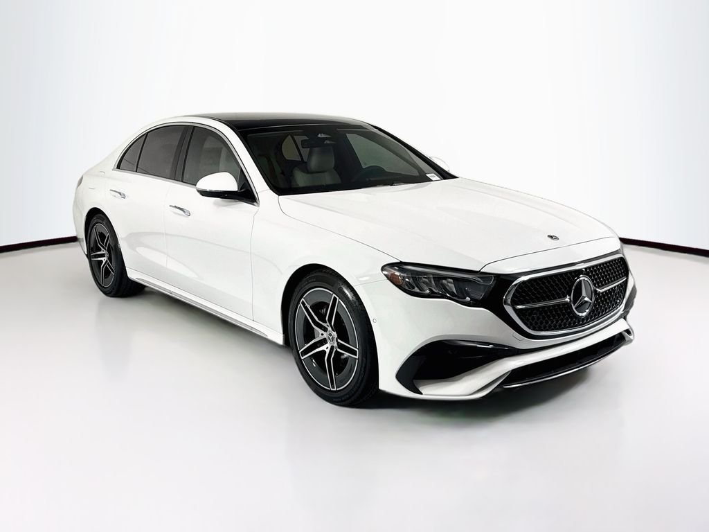 Thumbnail: 2025 Mercedes-Benz E-Class - 3