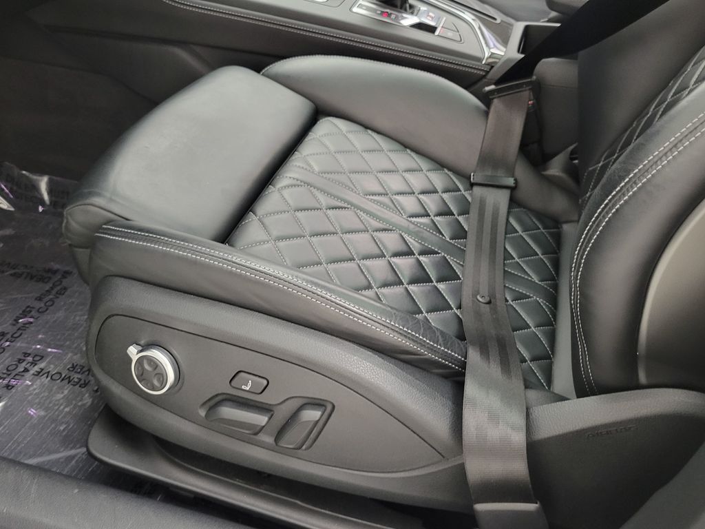 Thumbnail: 2018 Audi S5 - 25