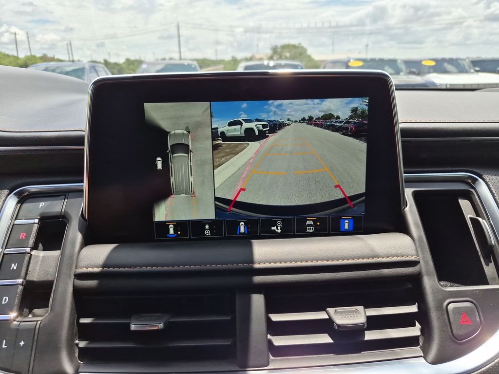 Used 2022 Gray GMC AT4 image 30