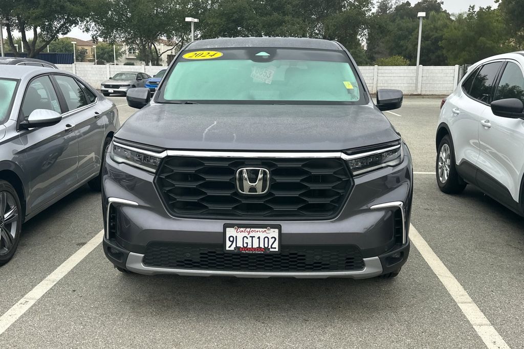 Used 2024 Modern Steel Metallic Honda EX-L image 3