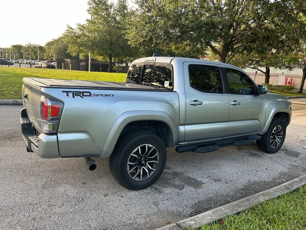 Thumbnail: 2022 Toyota Tacoma - 5