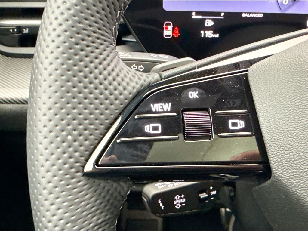 Thumbnail: 2026 Audi SQ5 - 11