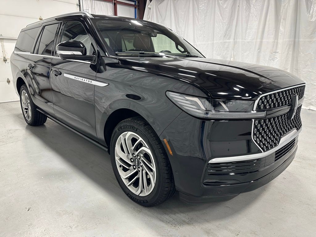 2025 Lincoln Navigator L Reserve 4WD
