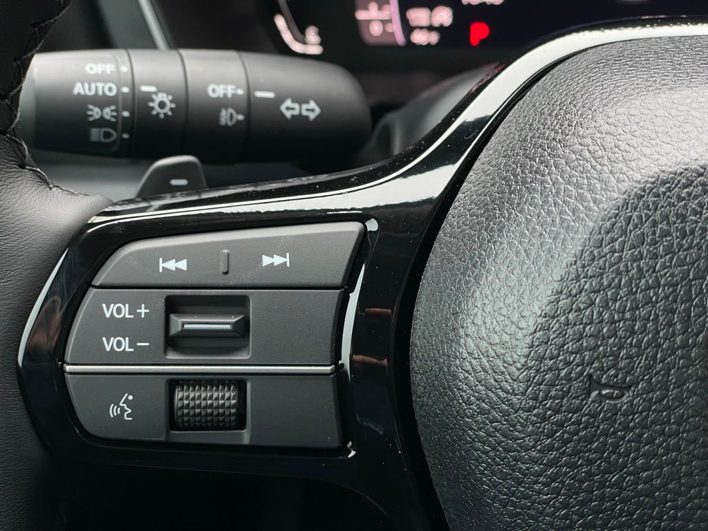 Thumbnail: 2026 Honda Pilot - 15