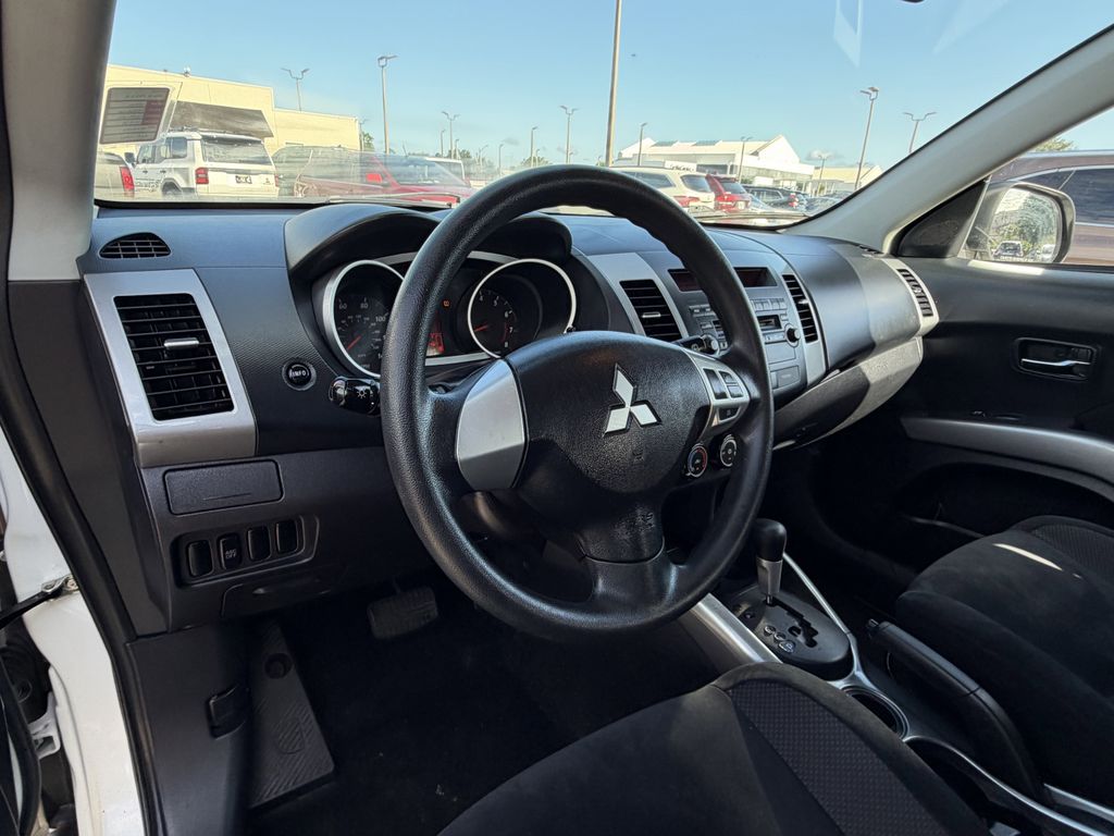 used 2010 Mitsubishi Outlander car, priced at $6,991