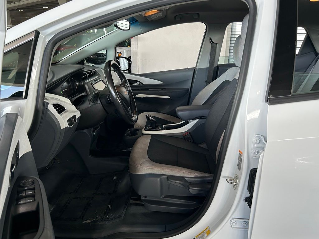Used 2020 Summit White Chevrolet LT image 16