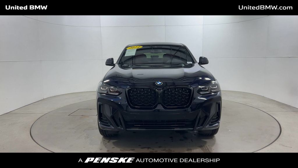 2024 BMW X4 xDrive30i 3