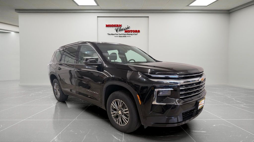 Mosaic Black Metallic 2026 Chevrolet Traverse LT AWD SUV / Crossover Four-Wheel Drive 8-Speed Automatic