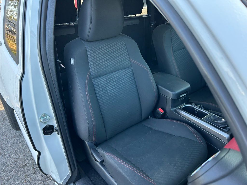 Thumbnail: 2023 Toyota Tacoma - 14