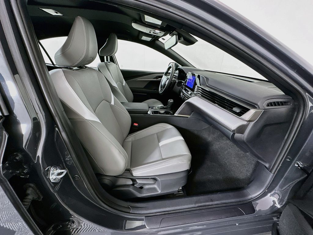 Thumbnail: 2025 Toyota Camry - 26
