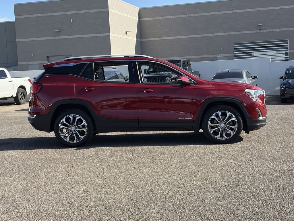 View vehicle photo 6