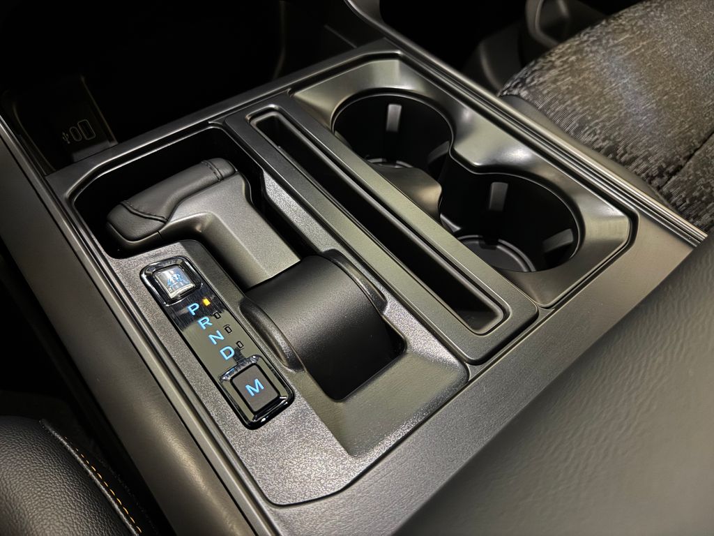 New 2026 White Ford Tremor image 12