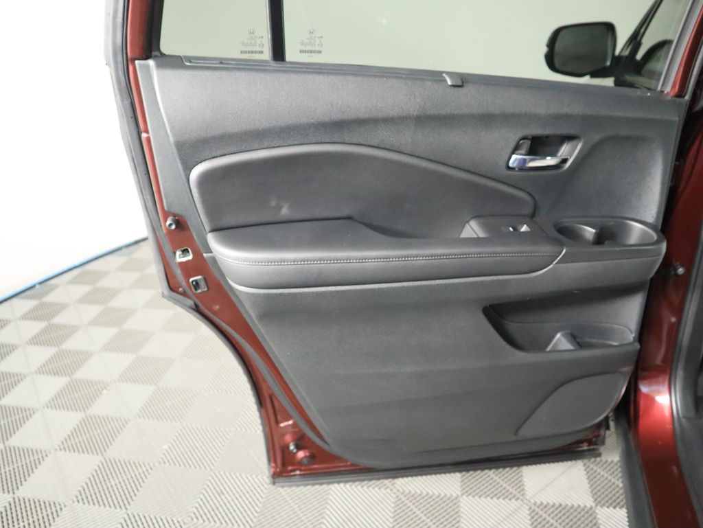 Thumbnail: 2021 Honda Passport - 26