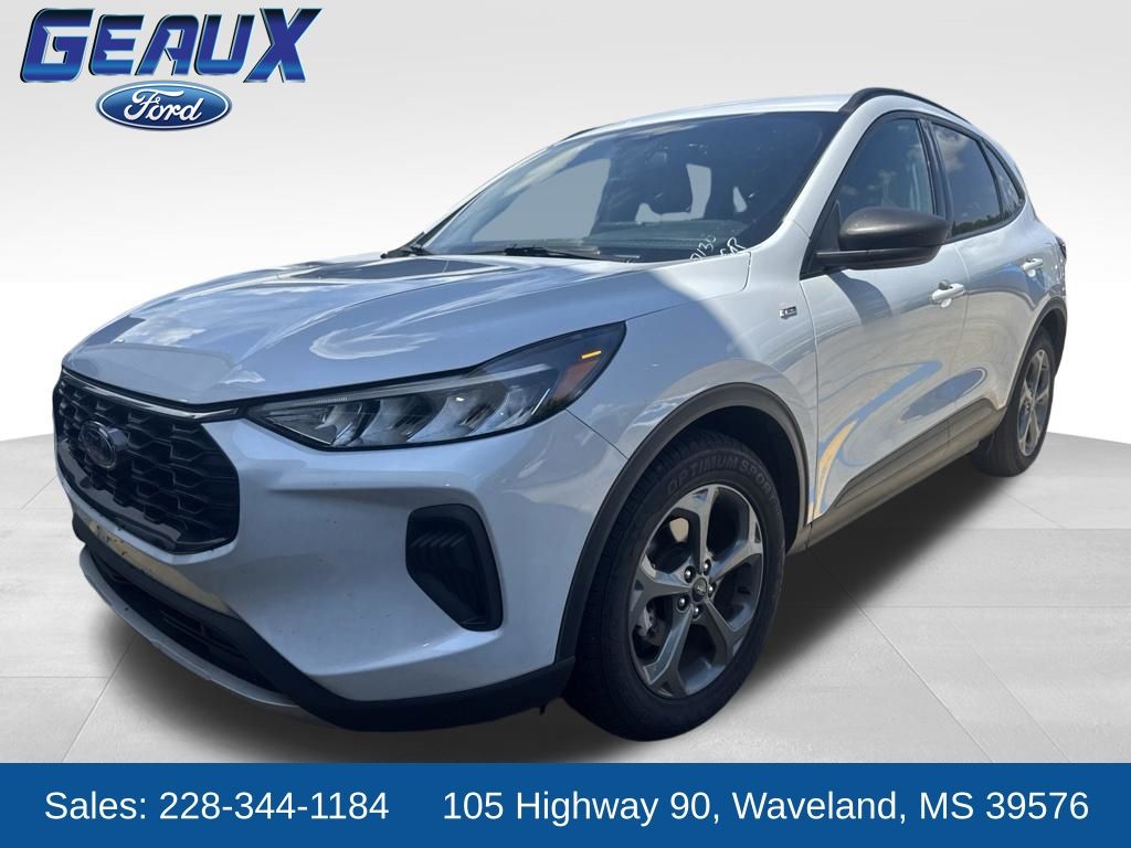 2025 Ford Escape ST-Line FWD