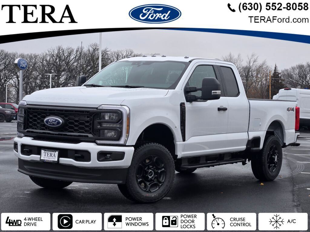 Oxford White 2026 Ford F-250 Super Duty XL SuperCab 4WD Pickup Truck Four-Wheel Drive Automatic