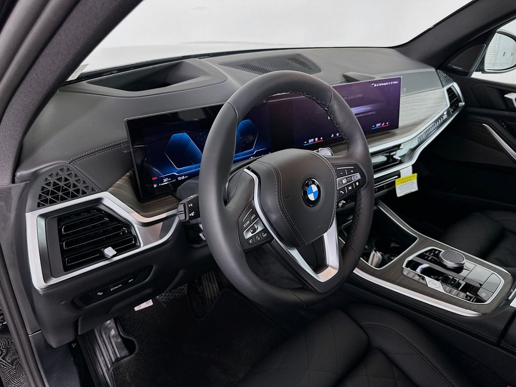 Thumbnail: 2026 BMW X5 - 9