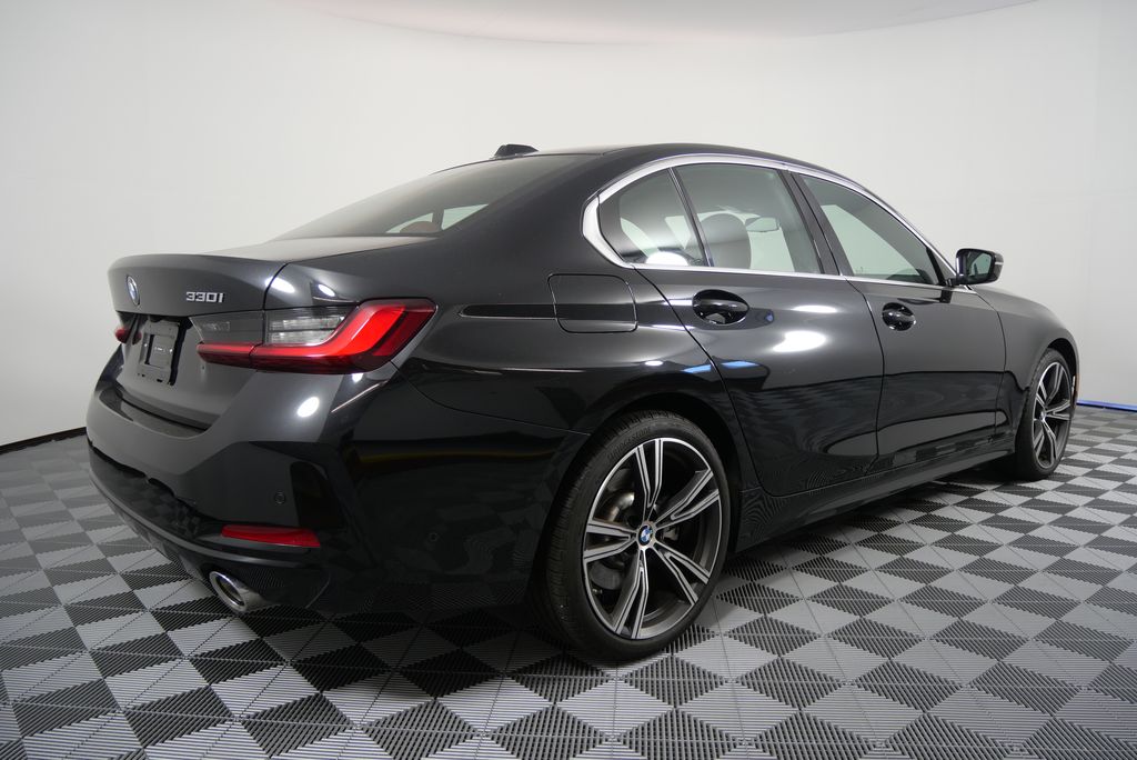 2024 BMW 3 Series 330i 4