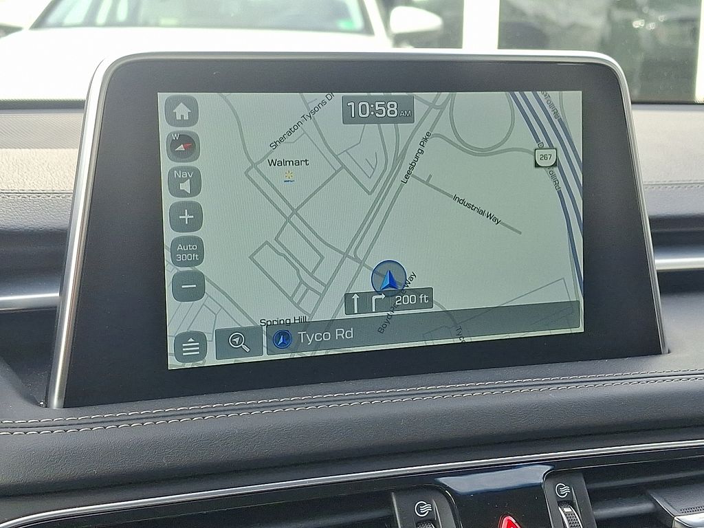 Thumbnail: 2021 Genesis G70 - 17