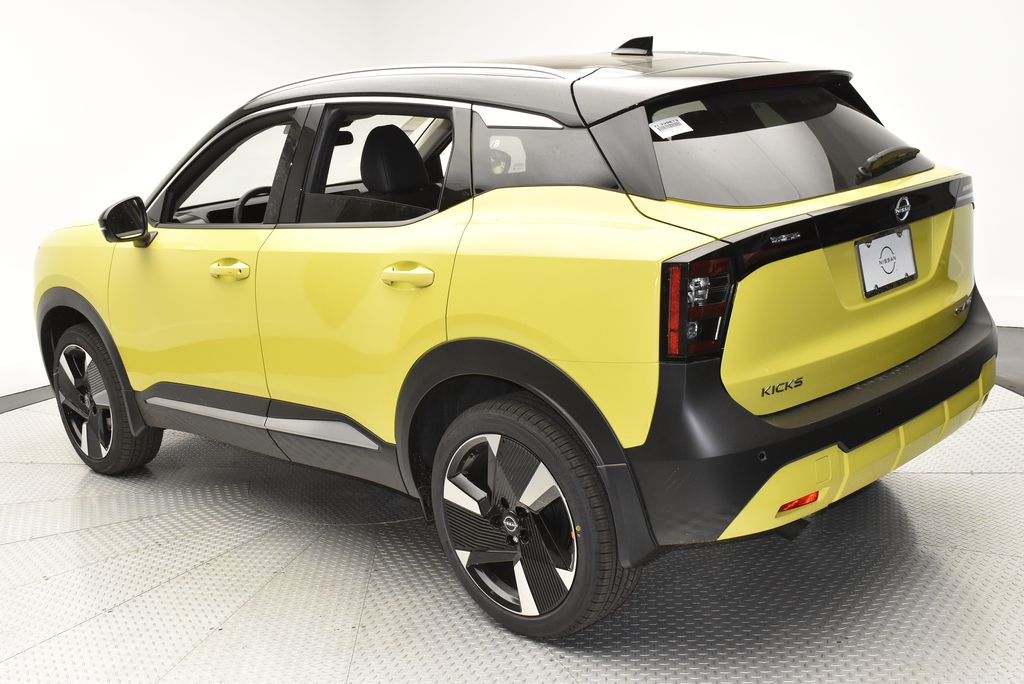 Thumbnail: 2026 Nissan Kicks - 7