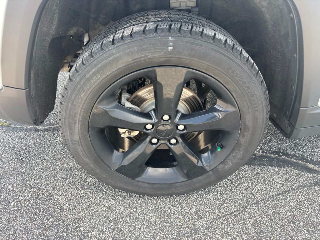 Used 2024 Jeep Grand Cherokee SUV