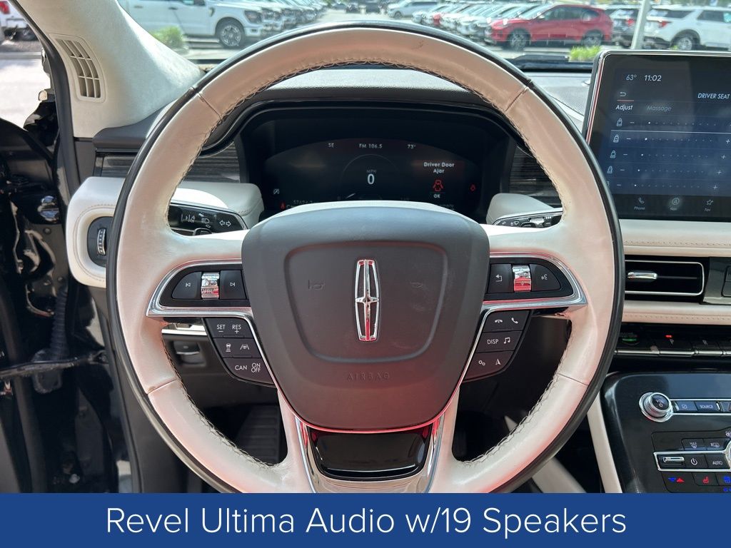 2022 Lincoln Nautilus Black Label