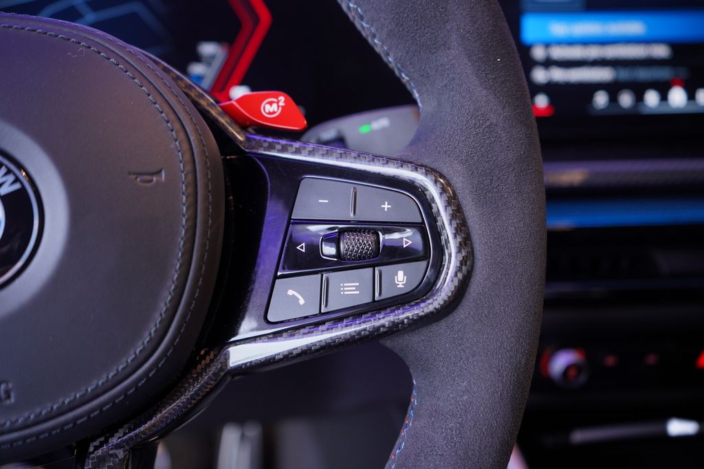 Thumbnail: 2025 BMW M2 - 22