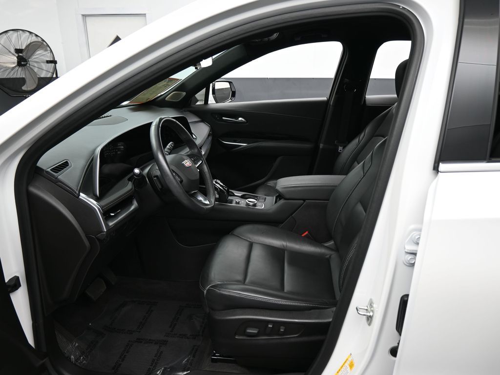 Used 2024 Crystal White Tricoat Cadillac Luxury image 11