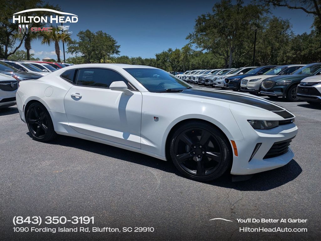 Summit White 2018 Chevrolet Camaro Coupe Rear-Wheel Drive 8-Speed Automatic