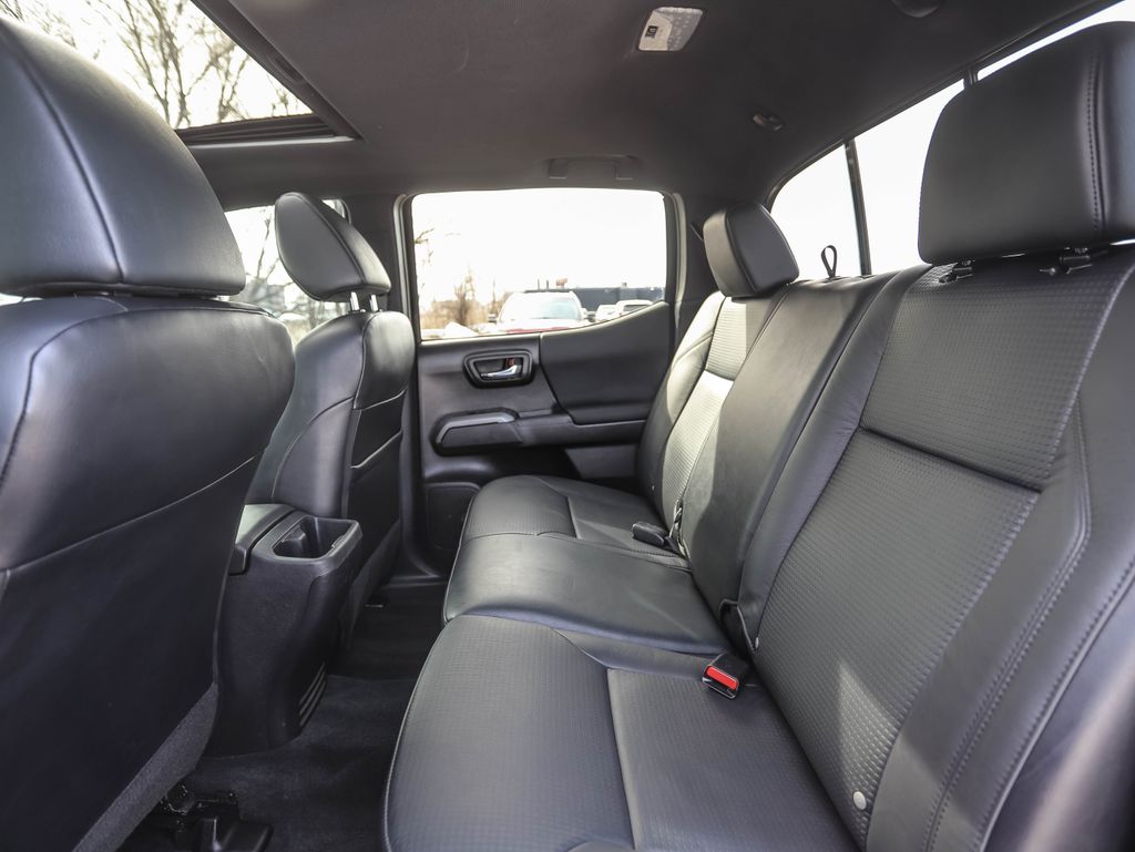 Thumbnail: 2023 Toyota Tacoma - 20