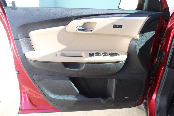 Used Car 2012 Chevrolet Traverse  Ltz For Sale Under $10,000 In Georgetown, Texas