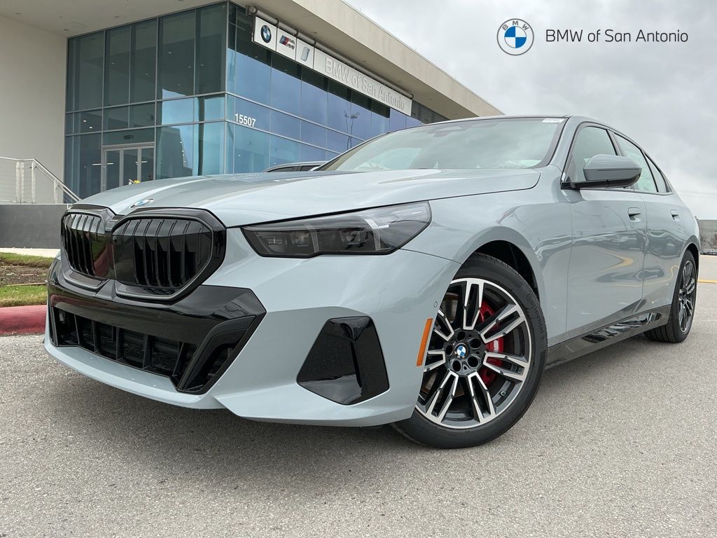 Gray (Brooklyn Grey Metallic) 2026 BMW 5 Series Sedan All-Wheel Drive 8-Speed Automatic