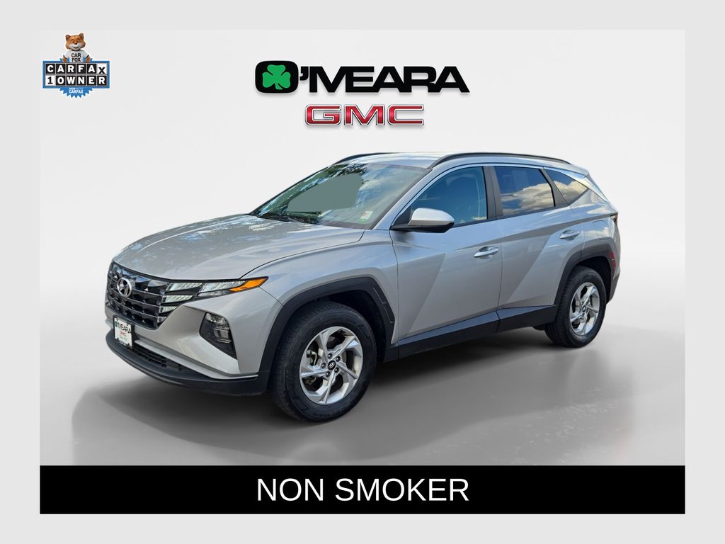 Shimmering Silver 2024 Hyundai Tucson SUV / Crossover All-Wheel Drive 8-Speed Automatic