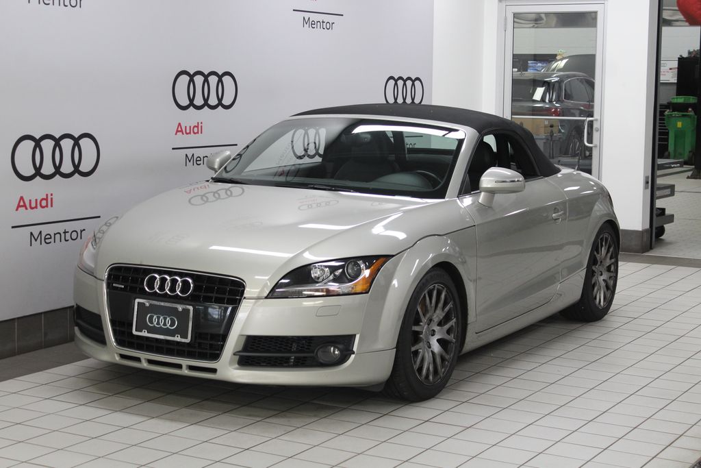 Thumbnail: 2009 Audi TT - 21