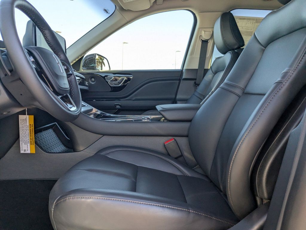 2025 Lincoln Aviator Premiere