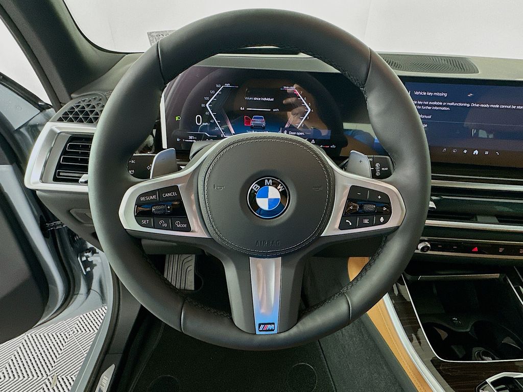 Thumbnail: 2026 BMW X5 - 10