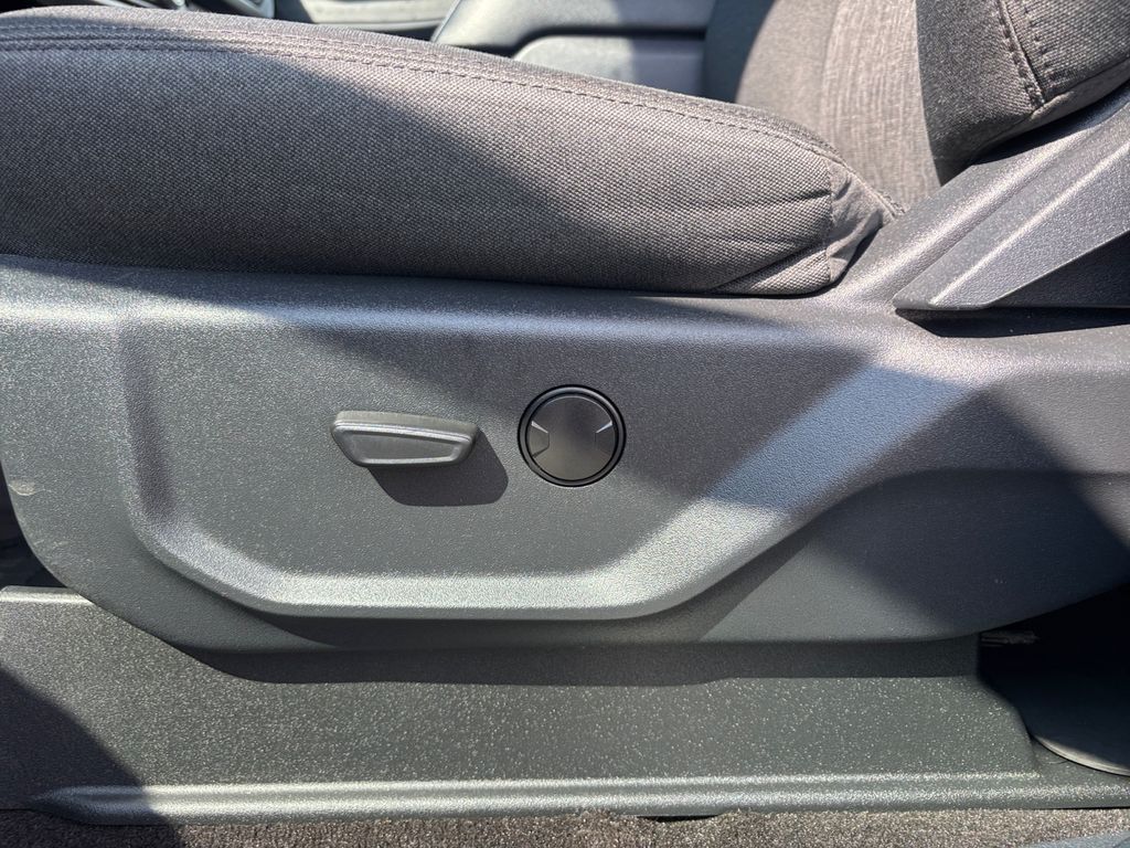 2022 Ford Expedition XLT Green at Grove City Ford