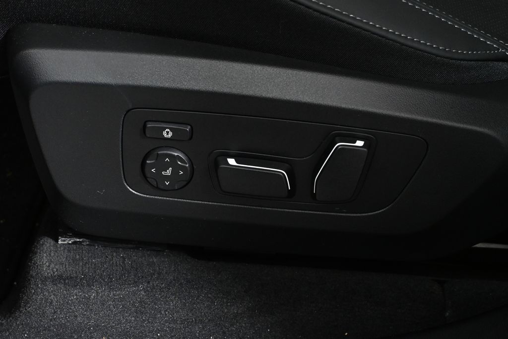 Thumbnail: 2026 BMW X3 - 27