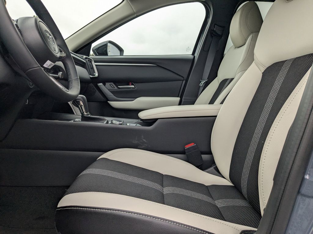 2026 Mazda CX-50 2.5 S Preferred