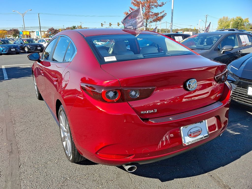 Thumbnail: 2025 Mazda Mazda3 - 4
