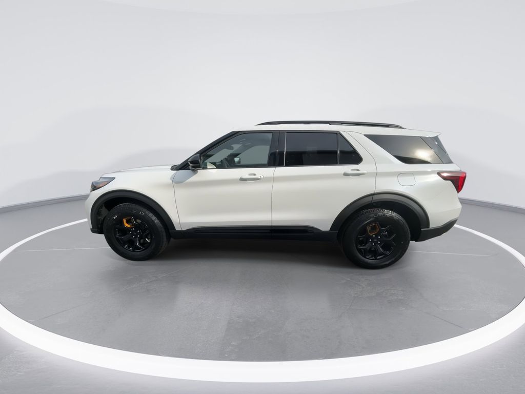 New 2026 Star White Metallic Tri-Coat Ford Tremor® image 5